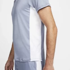 T-Shirt Nike Court Dri-Fit Advantage Bleu Gris -Vraiment la Patagonie. t shirt nike court dri fit advantage bleu gris 4